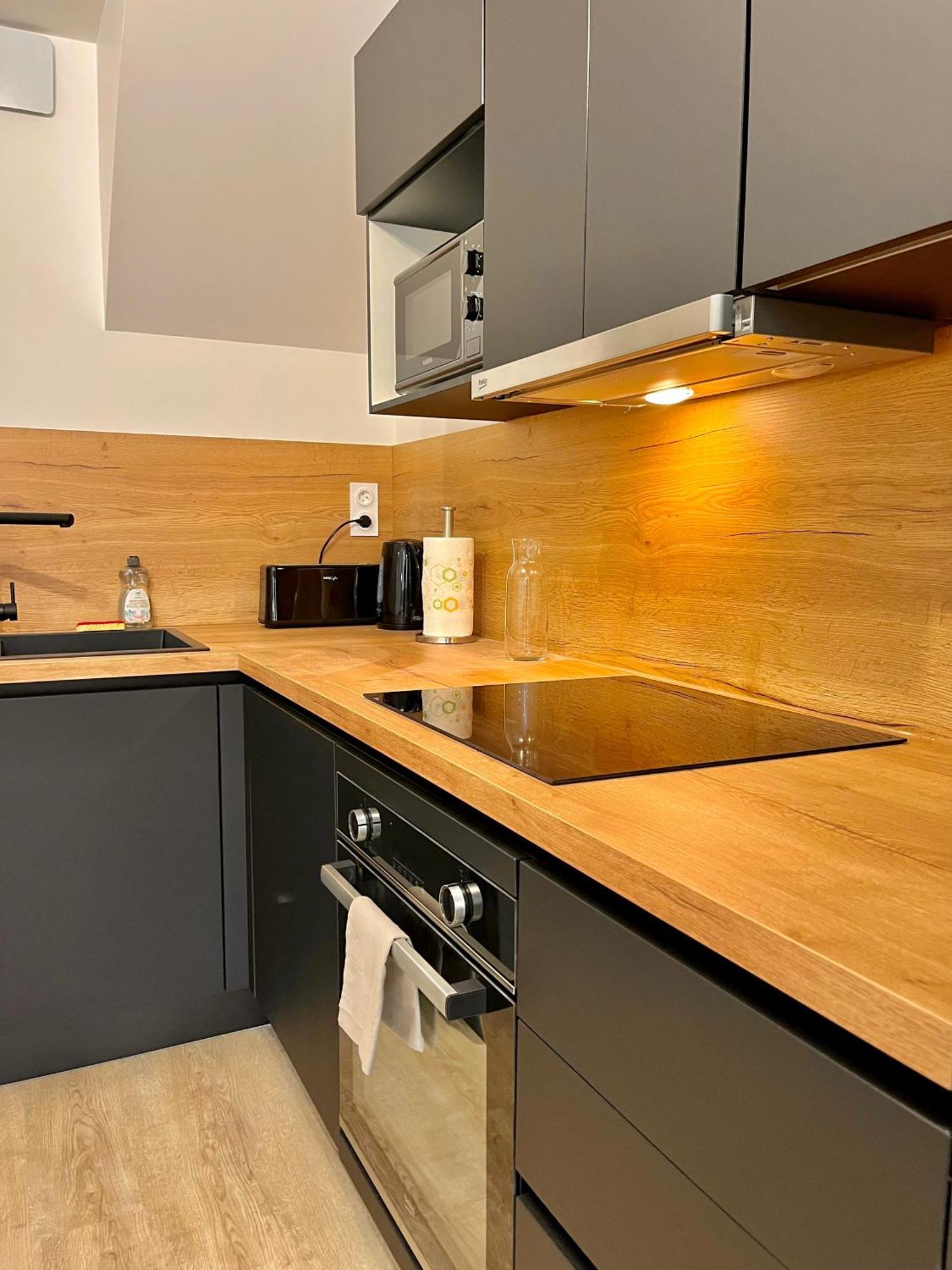 T2 1Er Le Victor Hugo Apartment Cancale Bagian luar foto